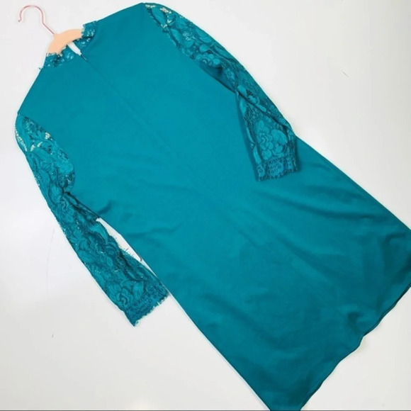 Charming Charlie Teal Aqua Lace Sleeve Shift Dress‎ Size Small - Picture 6 of 8